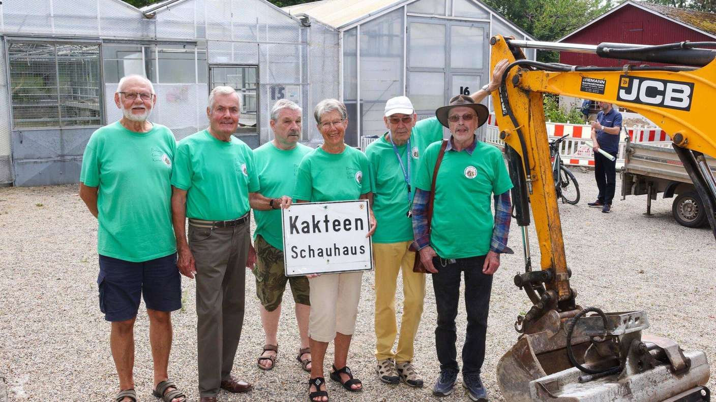 Die Kasseler Kakteenfreunde freuen sich auf ihr neues Gewächshaus.